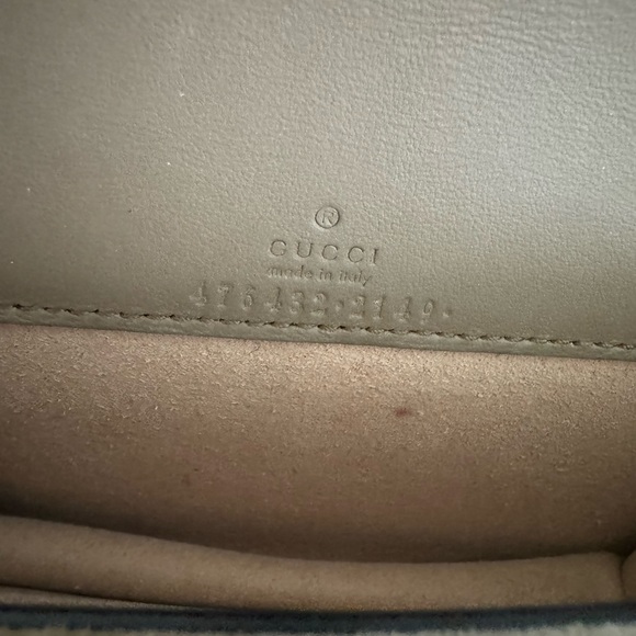 Gucci DIONYSUS GG SUPREME SUPER MINI BAG - Picture 5 of 16